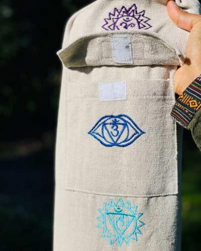 Hemp yoga mat cover 7-chakra design front pocket lock