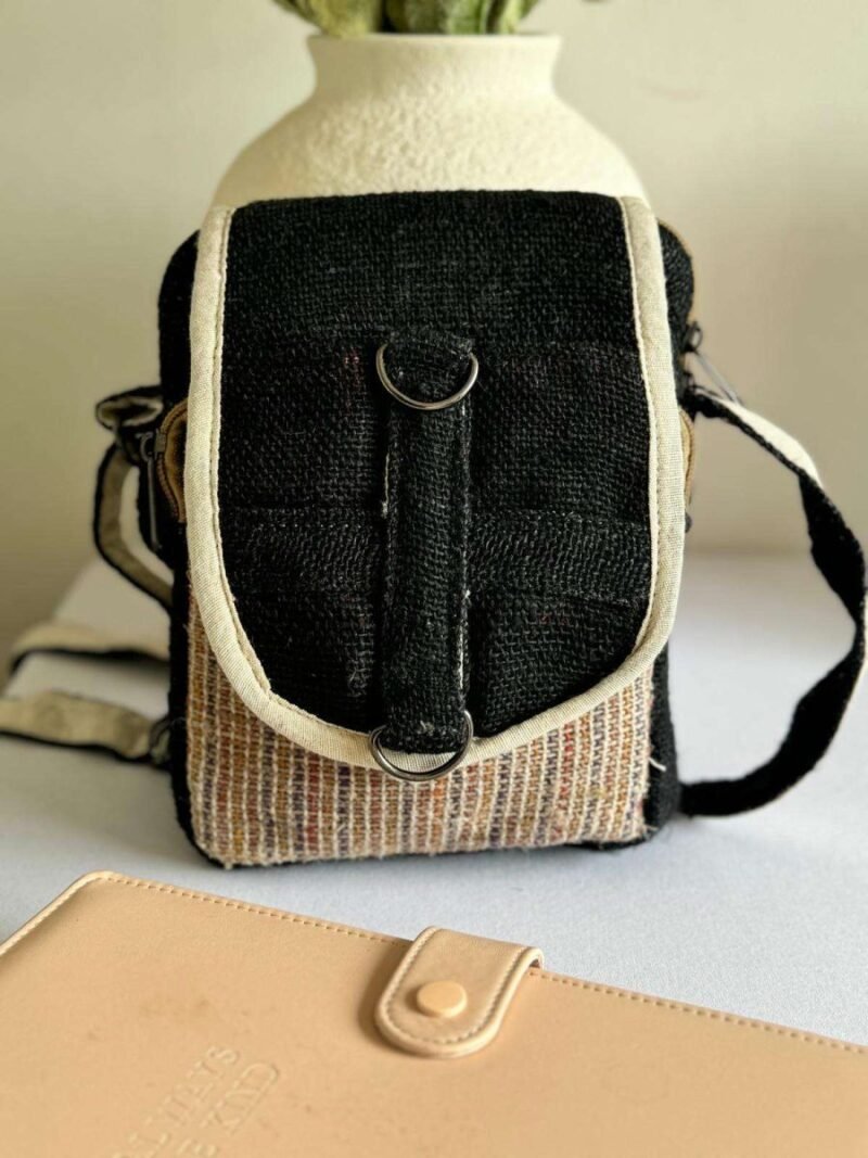 front view of black explorer hemp side bag