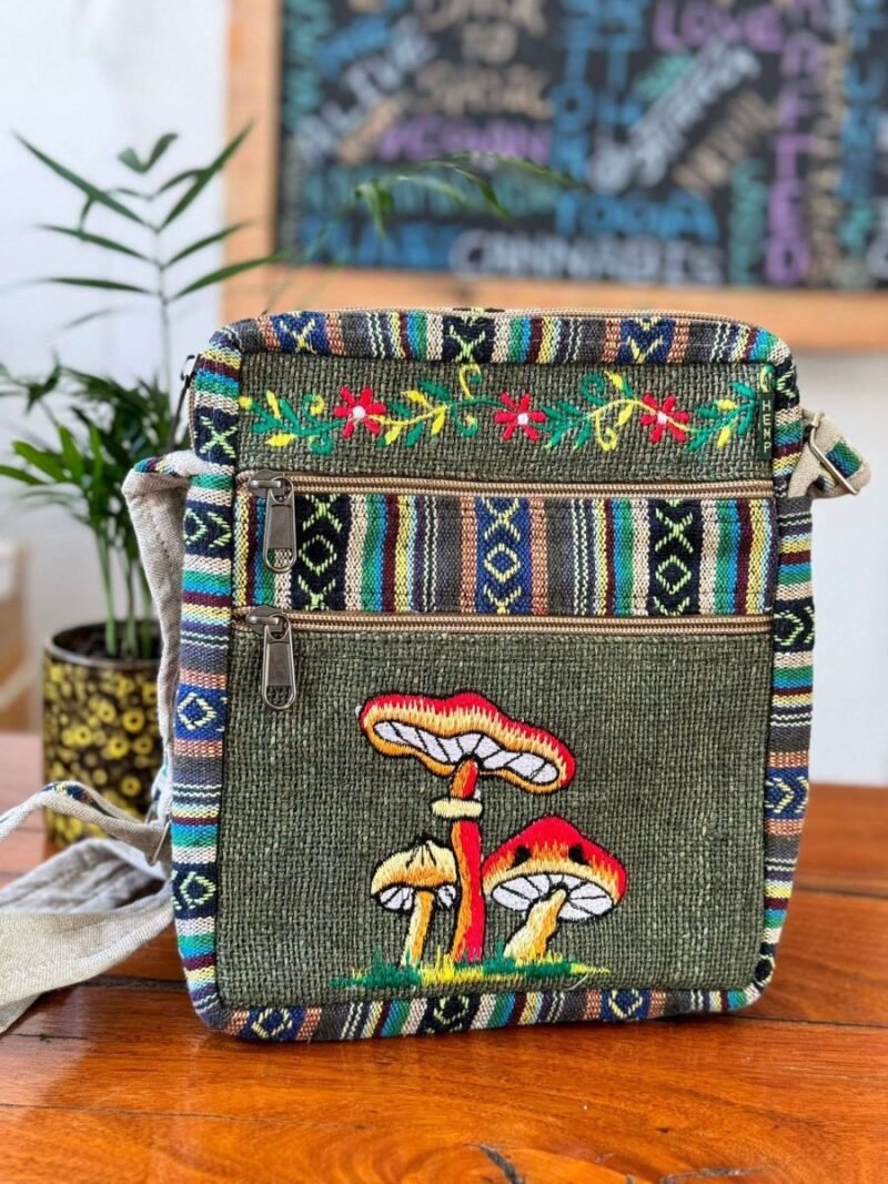 green mushroom embroidery hemp shoulder bag