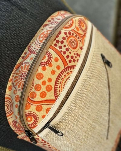 backpack zoom pockets