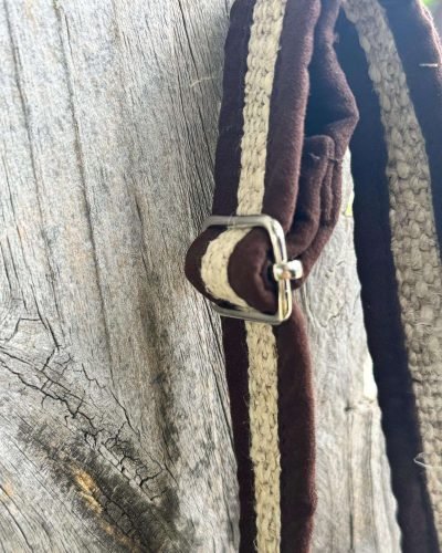 adjustable strap on a side bag
