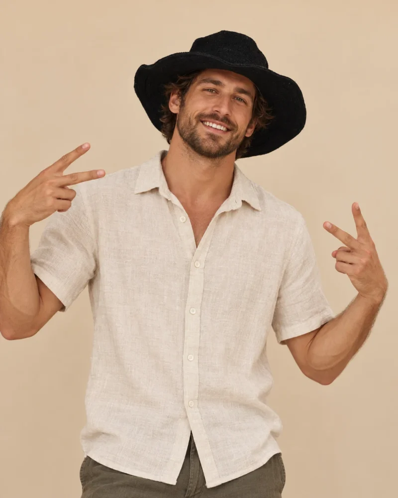 spreadmaya_ellie_black_hat_smiling.