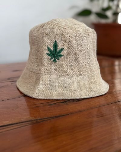 beige hemp leaf front