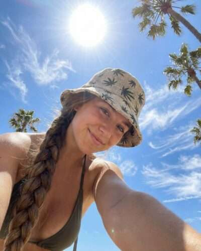 Hemp Leaf Printed Bucket hat: Small Leaves