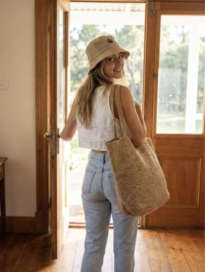 Hemp Bucket hat: Hemp Leaf