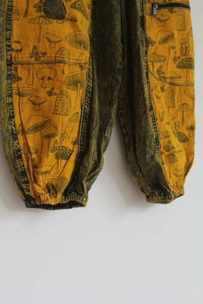 mushroom printed trousers cuff