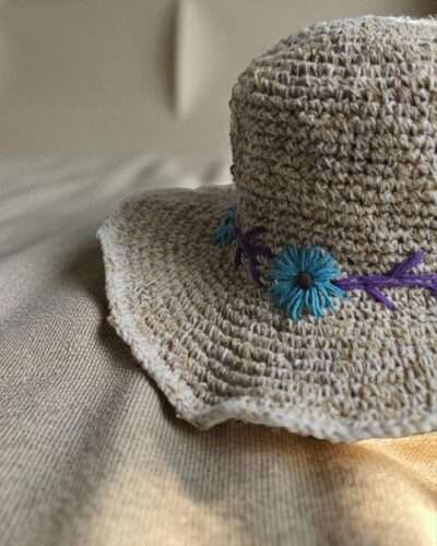 Kumari Crochet Sun Hat – Beige with Daisy Embroidery - Image 4