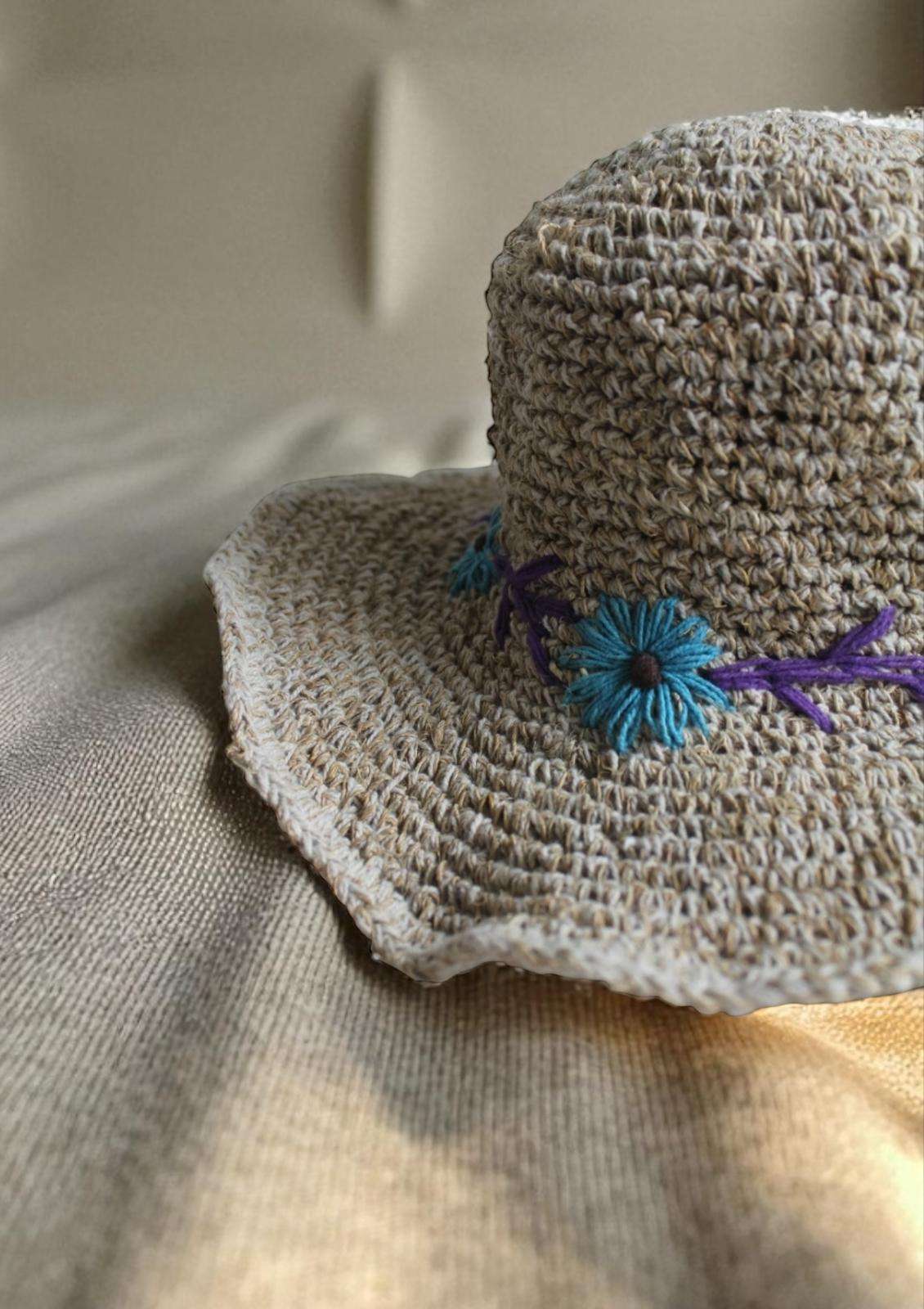 Kumari Crochet Sun Hat – Beige with Daisy Embroidery - Image 4