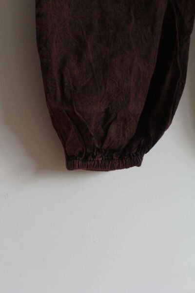 mushroom-printed-trousers cuff