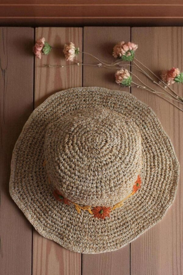 Kumari beige orange top view