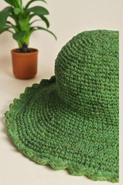 Hemp crochet hat zoom on a table