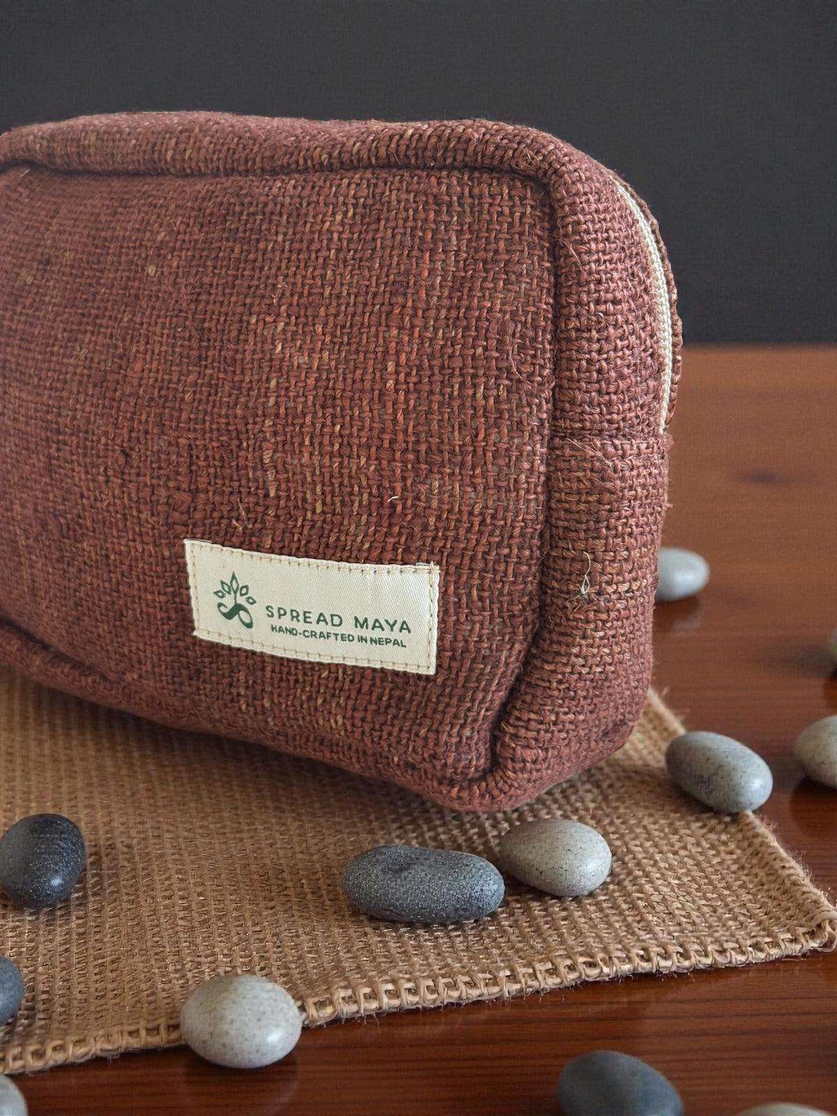 Hemp Travel Pouch: Brown - Image 5