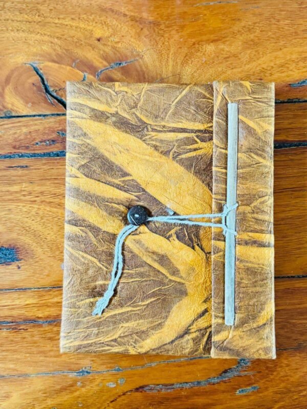 19x15 cm Tiger's Eye Lokta Diary - Handmade in Nepal - Image 8