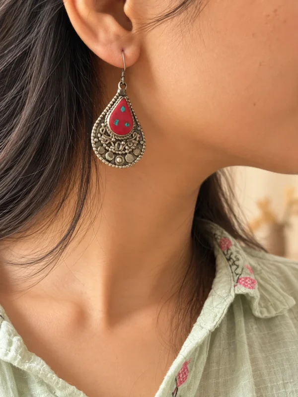turquoise-teardrop-earrings